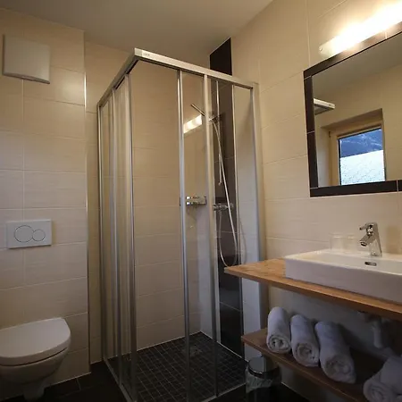 Geisler Apartment *